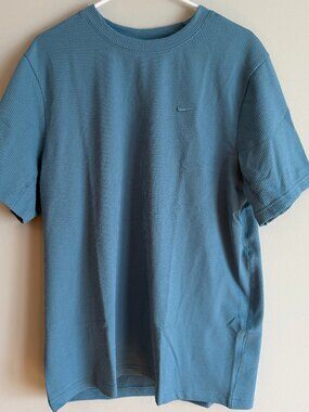 Nike HJ4043-006 Mens Large Primary Seersucker Short Sleeve Versatile Top Blue